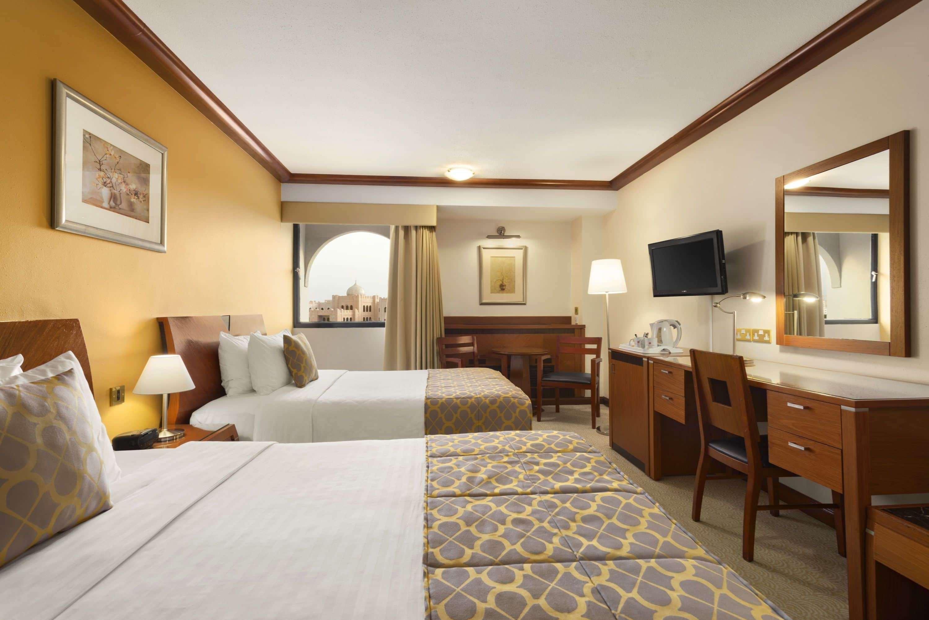 Ramada By Wyndham Bahrain Hotell Manama Exteriör bild